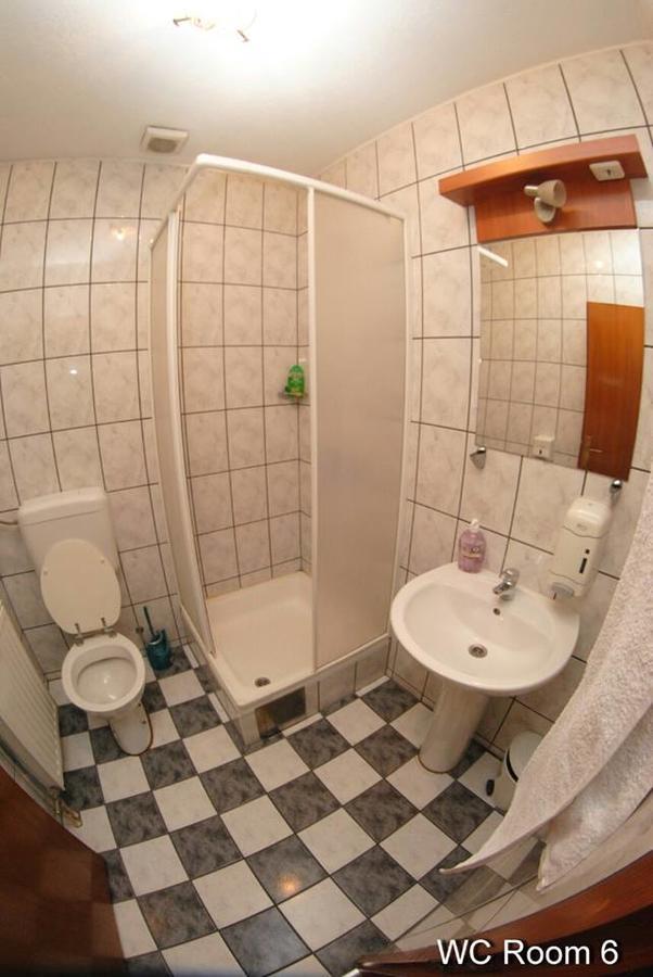 Motel Bella Italia Іліджа Екстер'єр фото